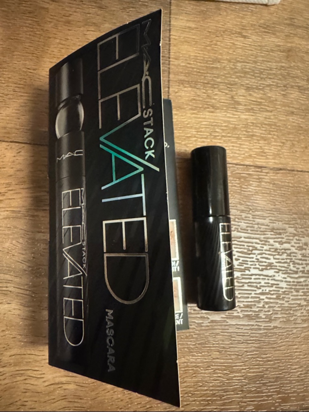 M·A·CSTACK ELEVATED MASCARA in Black, 3 ml, brand new